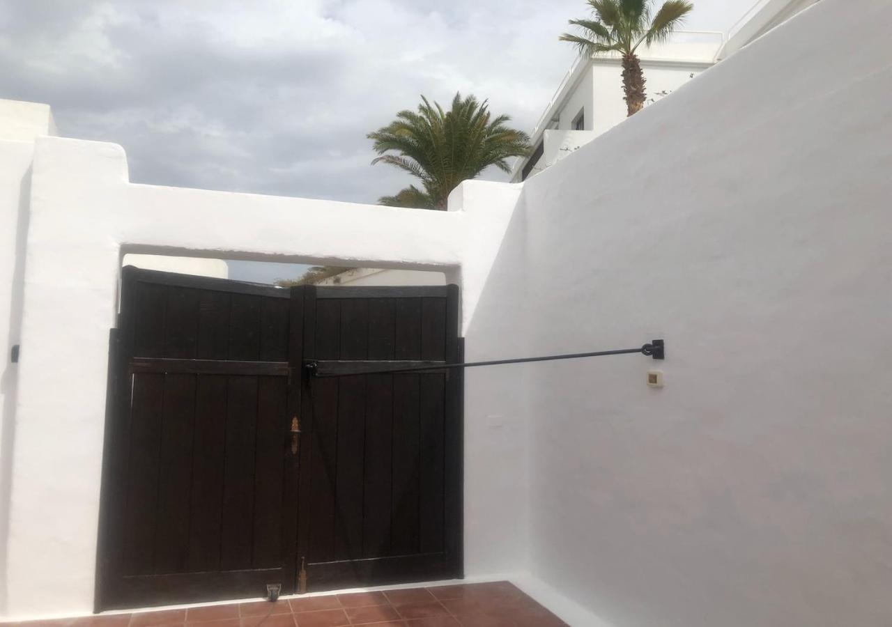 Villa Mare Bella Chao Sea View Private Heated Solar Pool Ac Puerto del Carmen  Luaran gambar