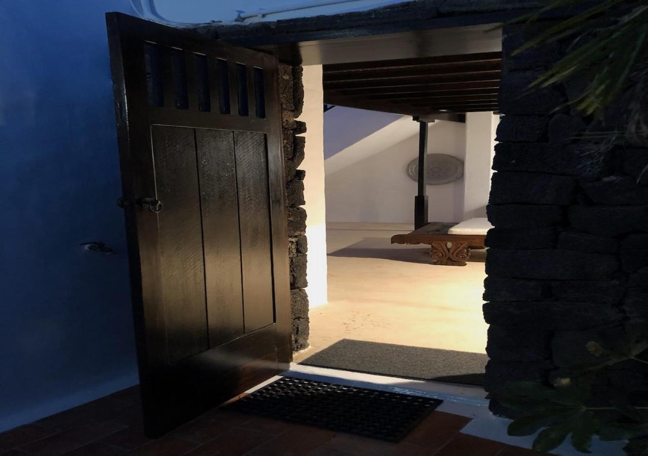 Villa Mare Bella Chao Sea View Private Heated Solar Pool Ac Puerto del Carmen  Luaran gambar